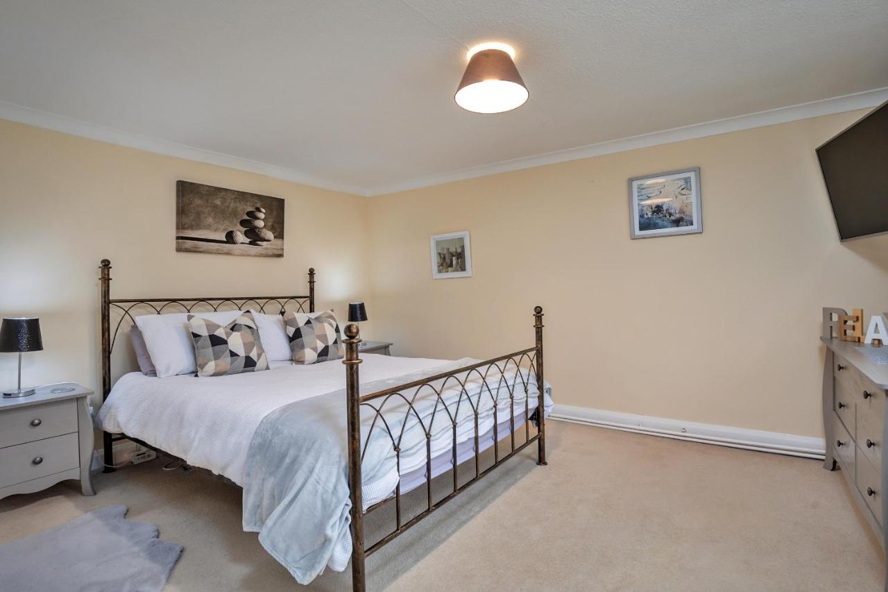 Finest Retreats - Cloggers Cottage Darley エクステリア 写真